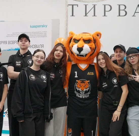 Кибербез для юных агентов: СПбГУТ на фестивале компании «ФосАгро»