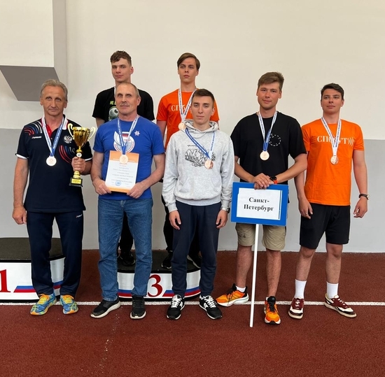 «Бронза» Чемпионата России по парусным гонкам — у СПбГУТ