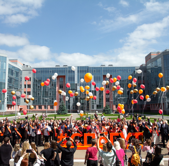 Время новых побед! В СПбГУТ прошли все выпускные
