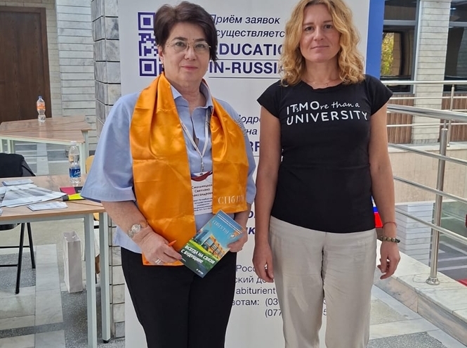 СПбГУТ в центре внимания на образовательной выставке в Бишкеке