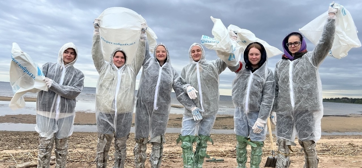 От теории к делу: эковолонтеры СПбГУТ меняют облик Петербурга!