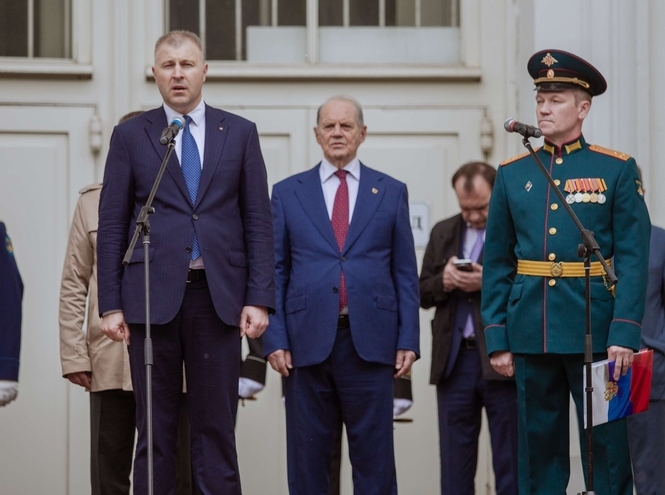 Состоялась церемония выпуска молодых офицеров военного учебного центра при СПбГУТ