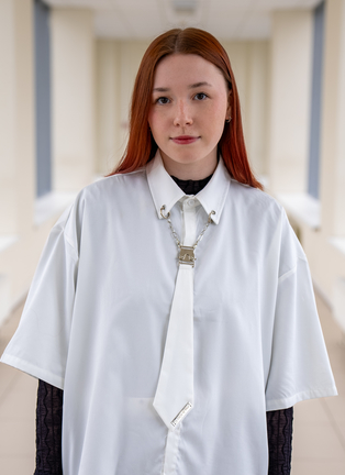 Зверкова Полина 